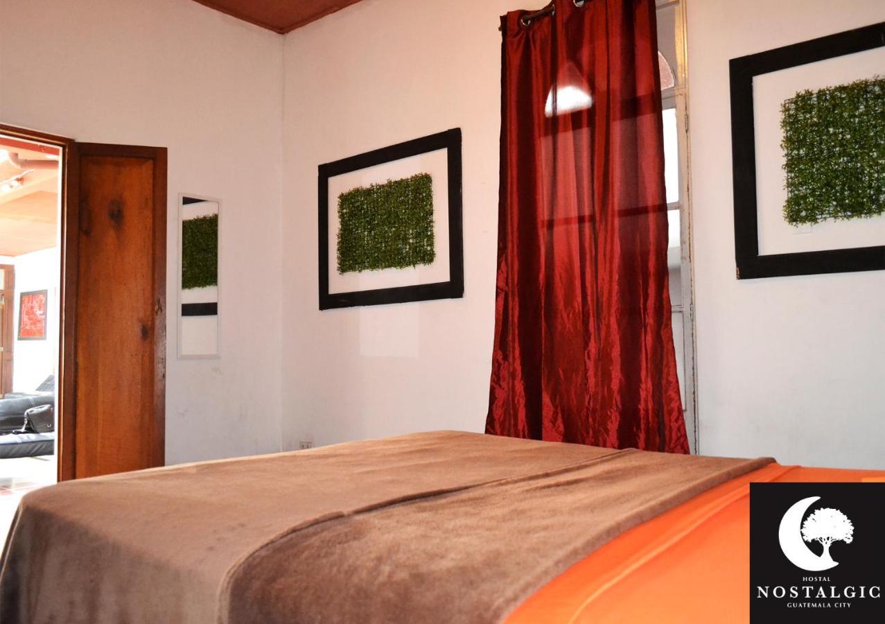 Nostalgic Hostel B&B Guatemala City Exterior photo